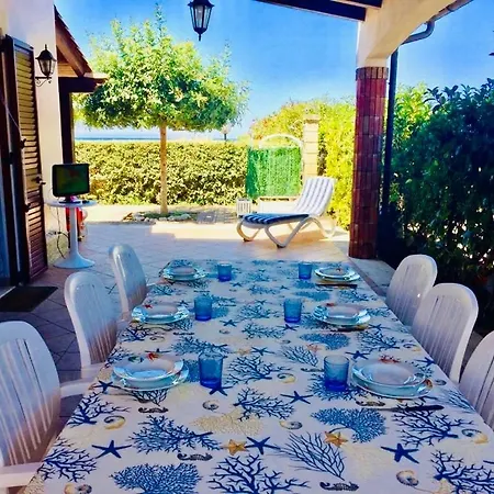 Villa Aurora Campofelice Di Roccella
